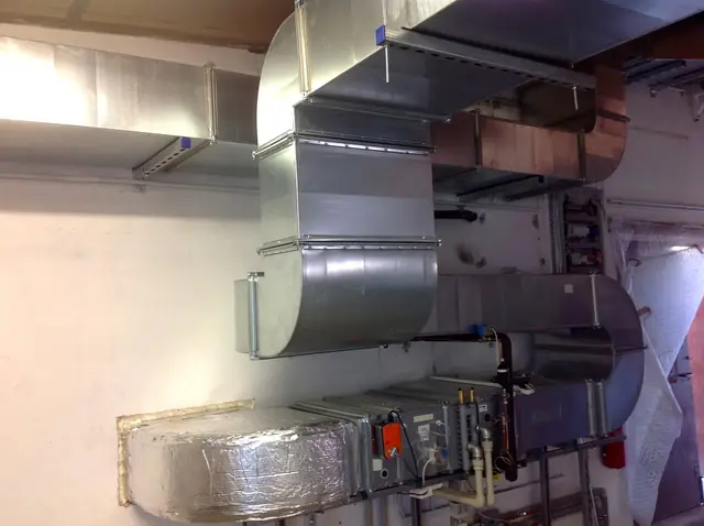 Ventilation ducts in a hall